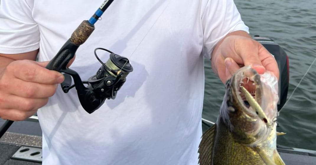 Discover benefits of our Spinning Reels for Walleye